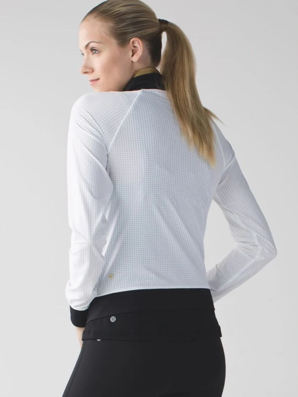 Lululemon sweaty or not mesh zip up jacket size 6